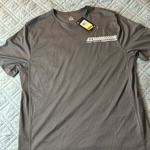 Never been worn Underarmour 
Size: M/MM